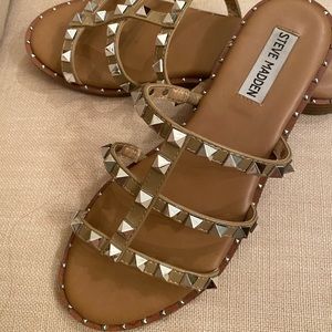 Steve Madden nude rock studded sandals